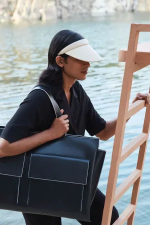 Tanned   I   Weekender    Tote  Black  TO/WE/BLK  I Leather Bag