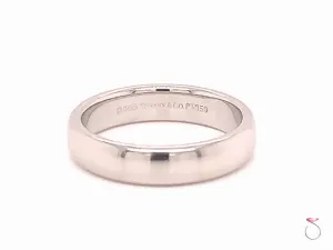 Tiffany & Co. Platinum Classic Wedding Band, 4.45 mm Wide Size 7