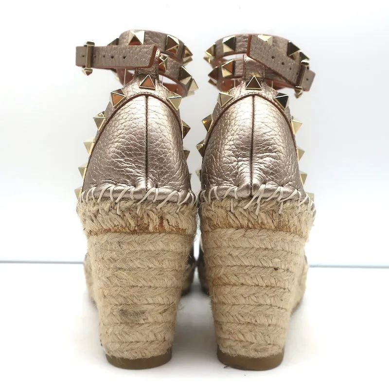 Valentino Rockstud Espadrille Wedges Rose Gold Metallic Leather Size 35