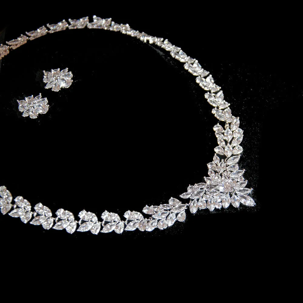 Vintage Exquisite Floral AAA  Cubic Zirconia Bridal Jewelry Set, Highly Sparkling