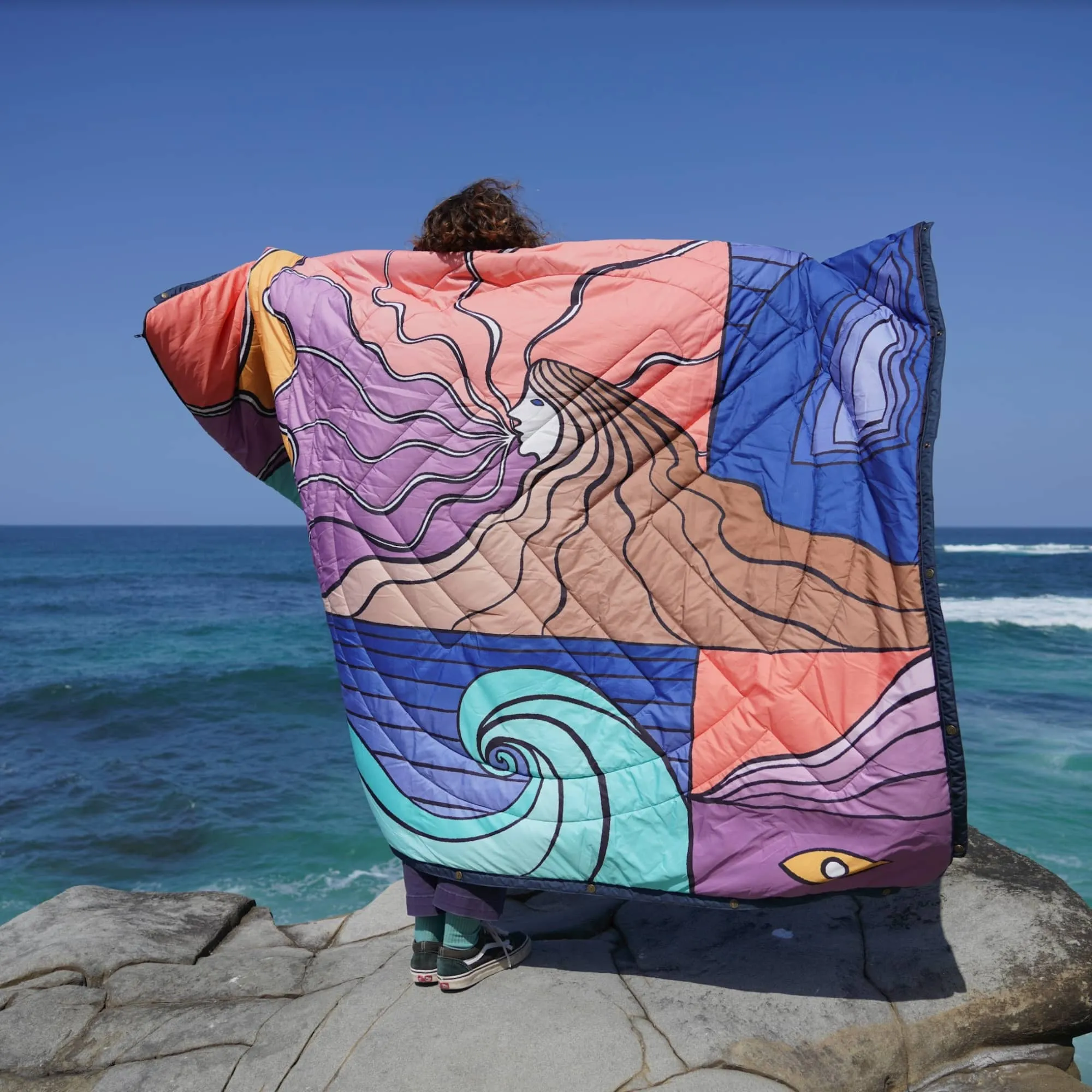 VOITED CloudTouch® Indoor/Outdoor Camping Blanket  - Relax