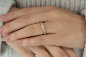 WBM0084 ~MOISSANITE BAND
