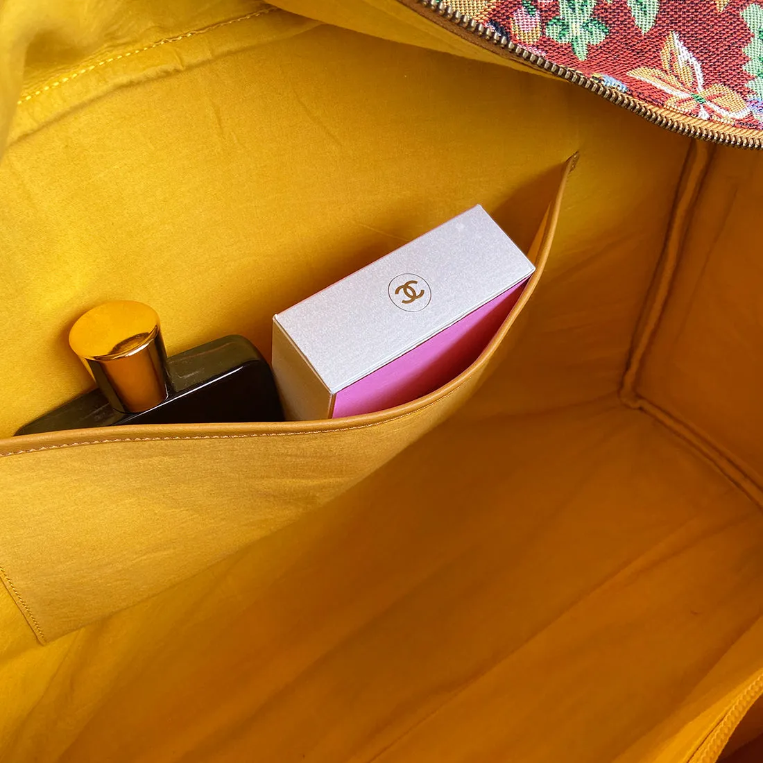 Wildflower April in Paris Weekender Travel Bag for Women