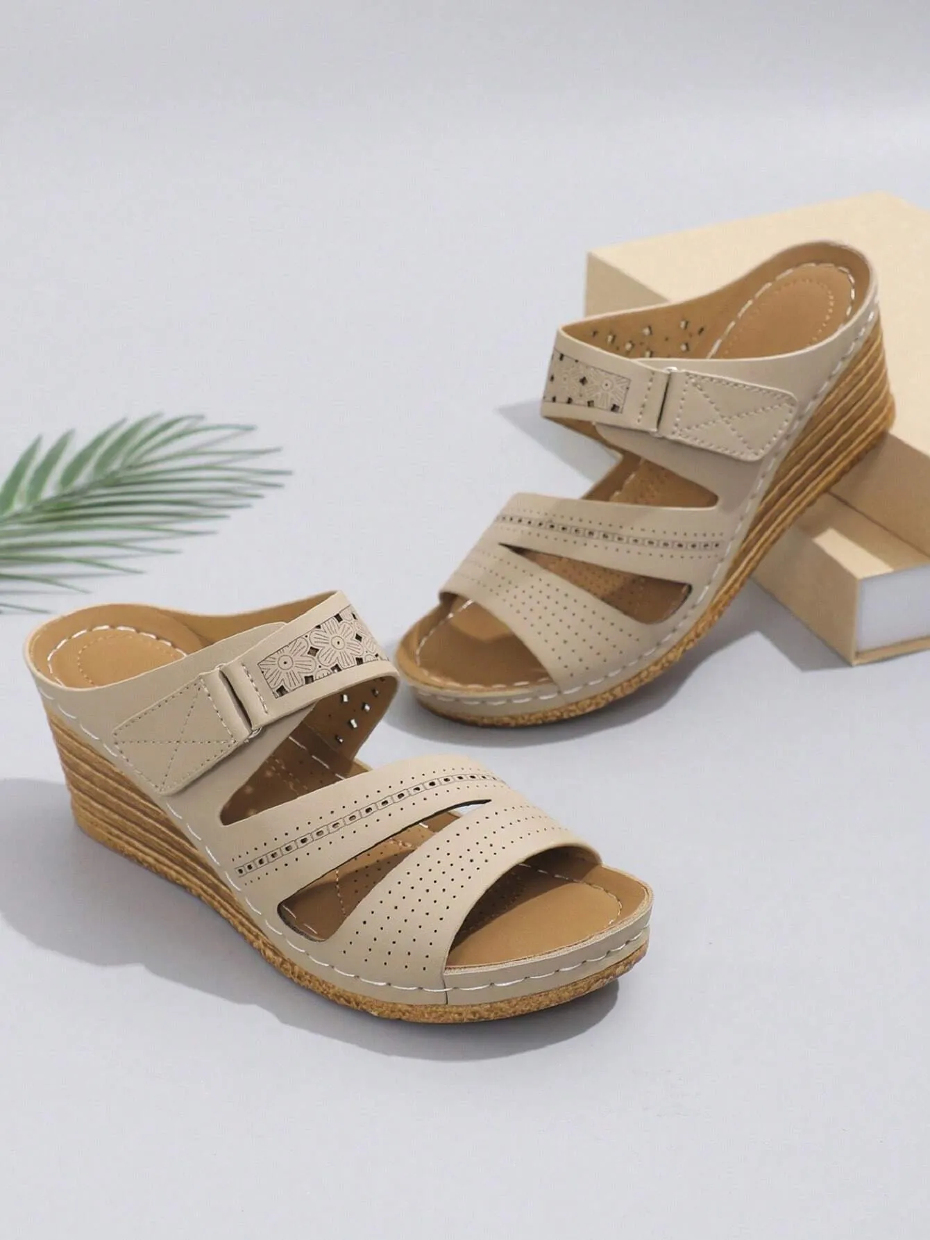Women's New Summer Vintage Hollow Out Casual Versatile Anti-Slip Breathable Navy Blue Sandals, Buckle & Magic Sticker Design, Platform Wedge Mid Heel Slippers