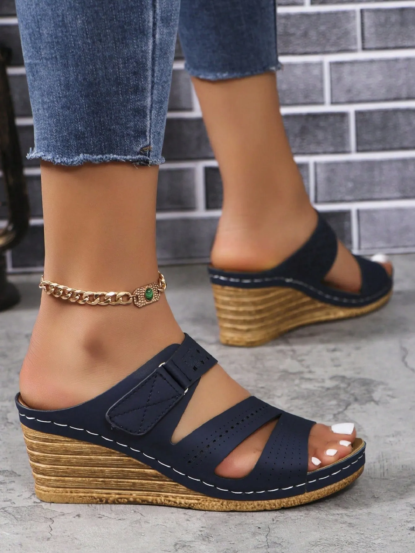 Women's New Summer Vintage Hollow Out Casual Versatile Anti-Slip Breathable Navy Blue Sandals, Buckle & Magic Sticker Design, Platform Wedge Mid Heel Slippers