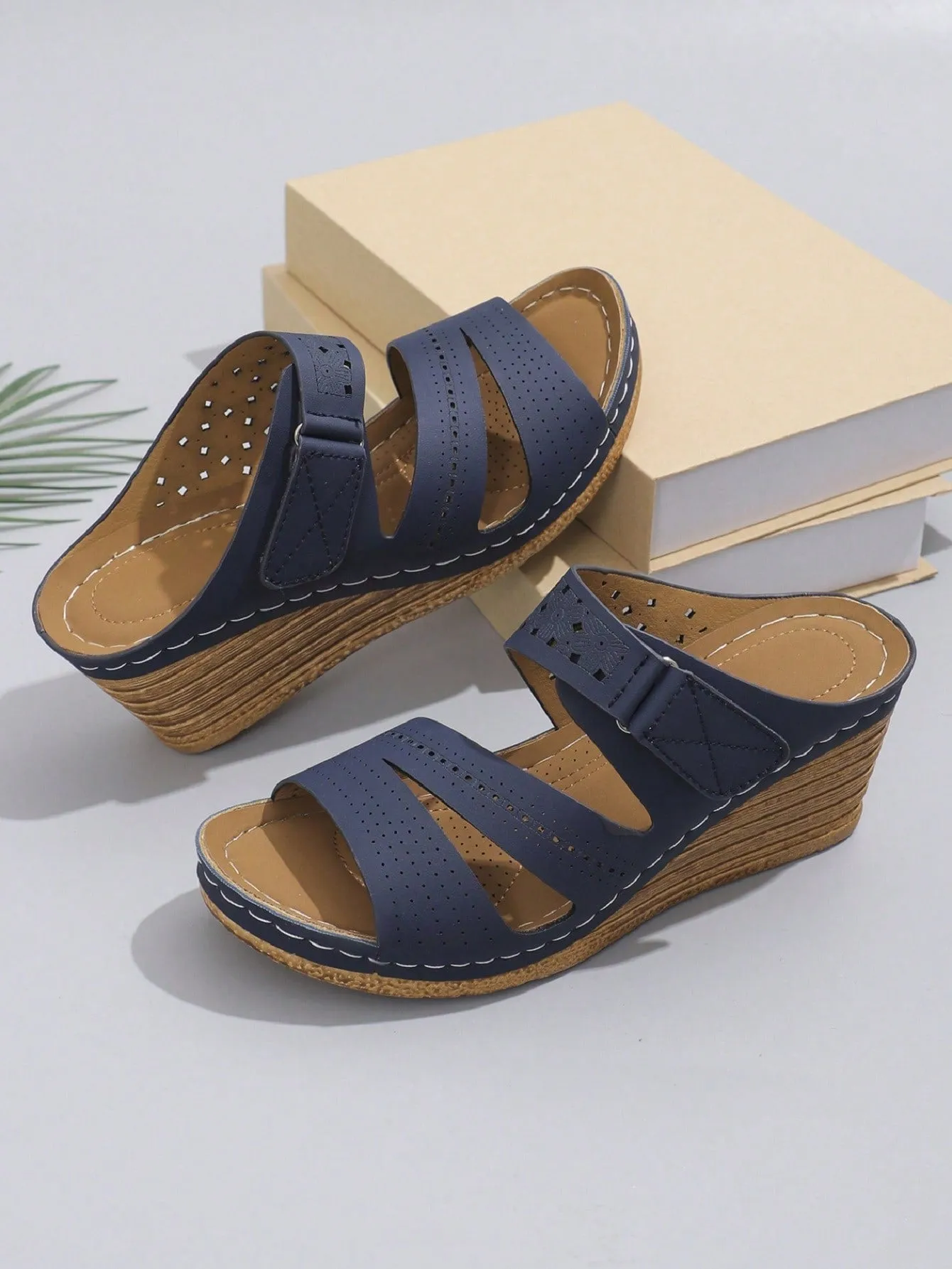 Women's New Summer Vintage Hollow Out Casual Versatile Anti-Slip Breathable Navy Blue Sandals, Buckle & Magic Sticker Design, Platform Wedge Mid Heel Slippers