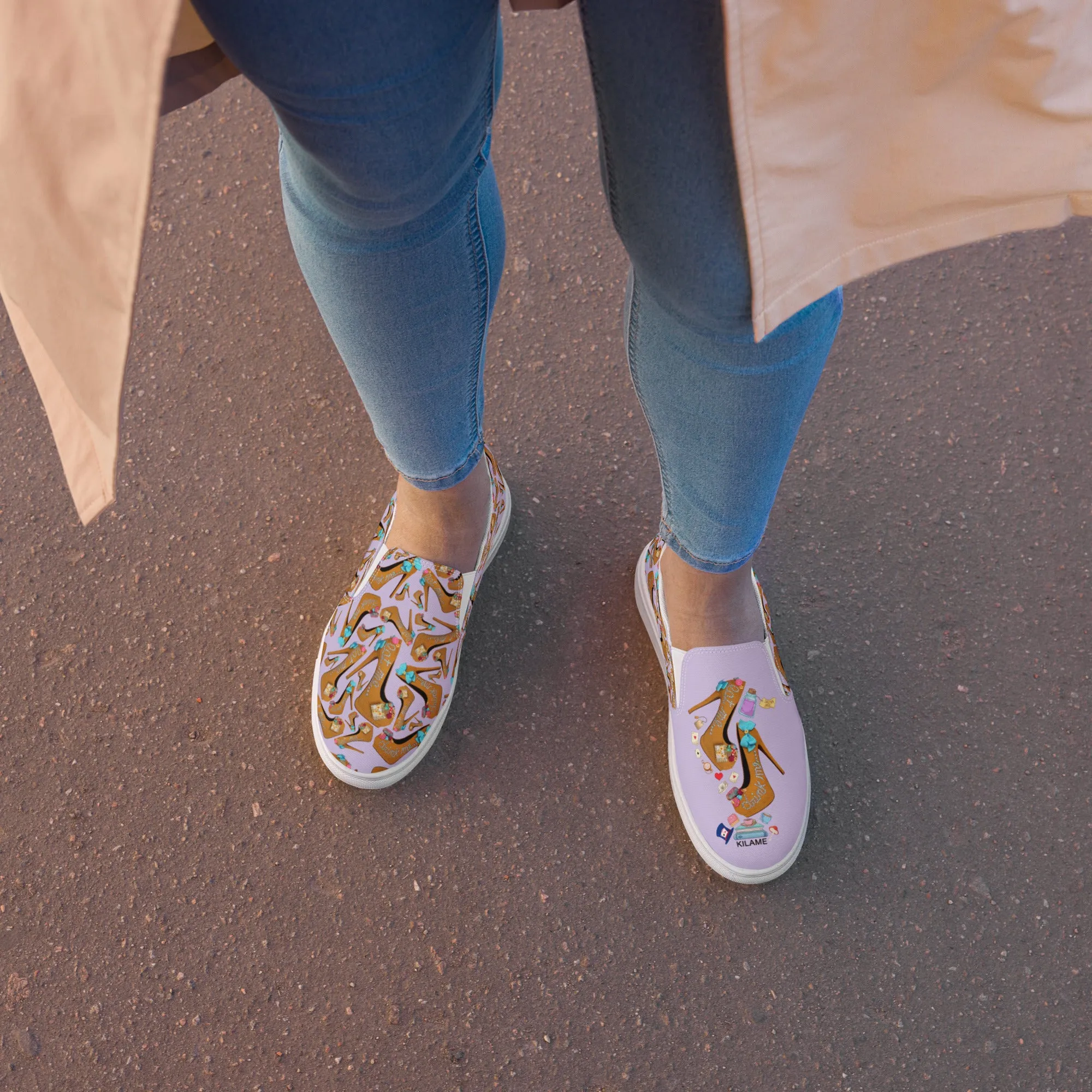 Women’s slip-on canvas shoes 'Eat me drink me'