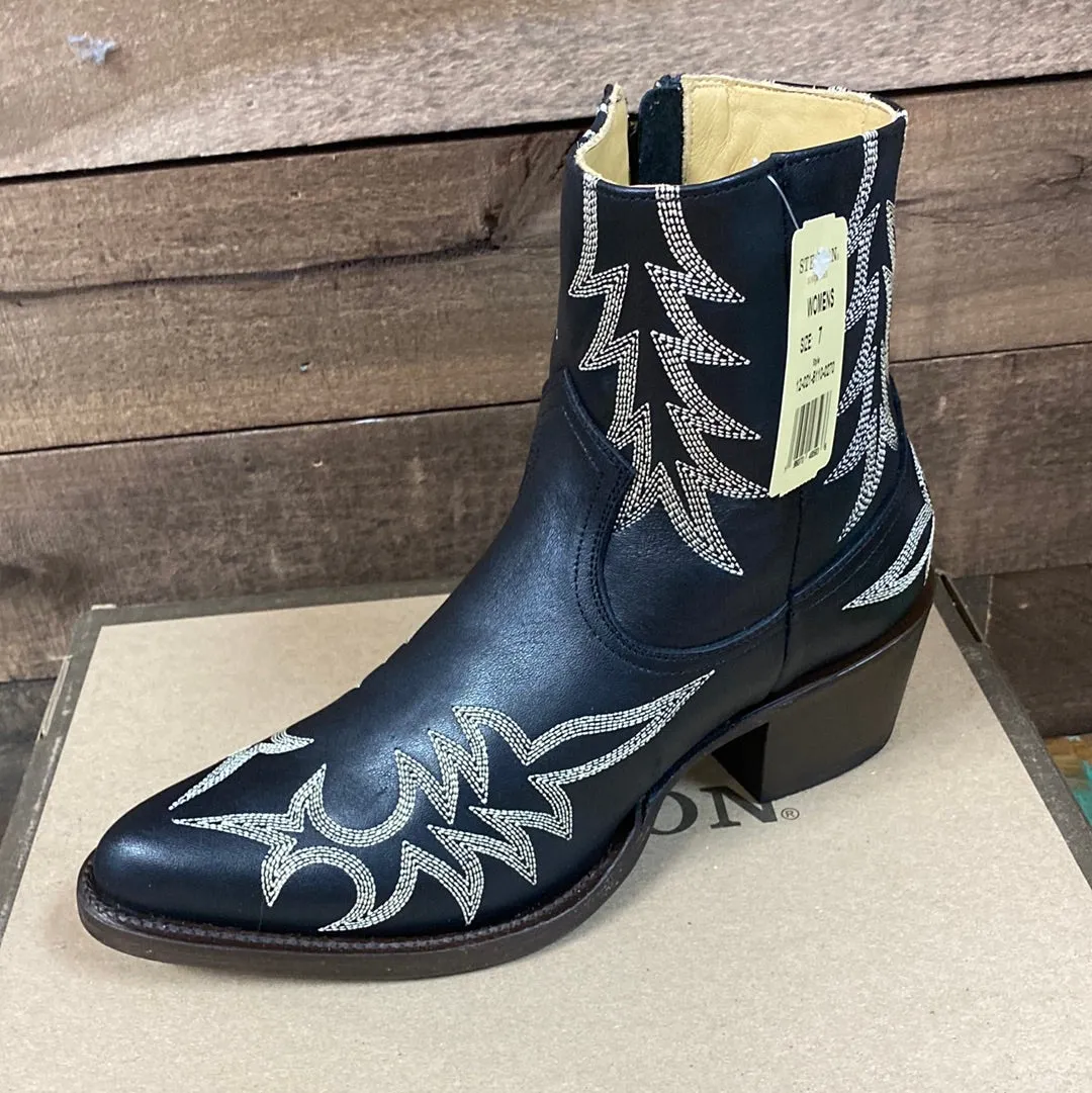 Women’s Stetson Gianna Ankle Boots