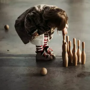 Wooden Natural Bowling Set - 10Pcs